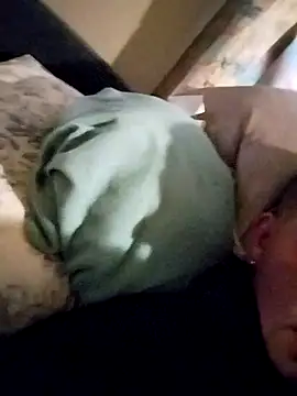 Snapshot of Jd937 chatting on November 16, 1:17 pm Jd937 online show from November 16, 1:17 pm