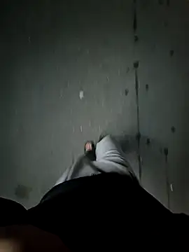 starvingo2002 online show from November 9, 12:58 pm