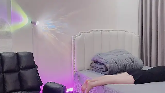  Dorry  online show from December 4, 8:12 am