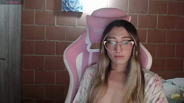 Andrea camilaaa online show from January 16, 12:03 am