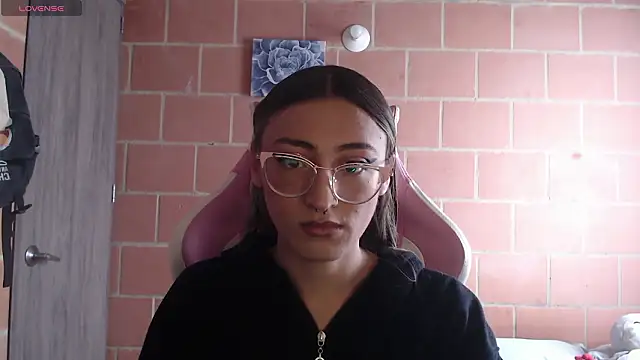 Andrea camilaaa online show from February 16, 2:57 pm