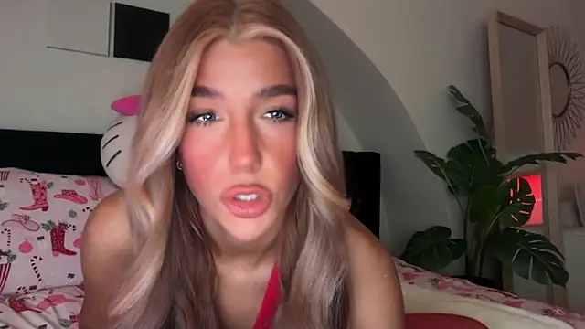 KENNIEXROSE online show from December 1, 10:37 pm