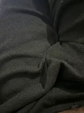 Snapshot of bigDick_000610 chatting on June 9, 7:58 pm bigDick 000610 online show from June 9, 7:58 pm