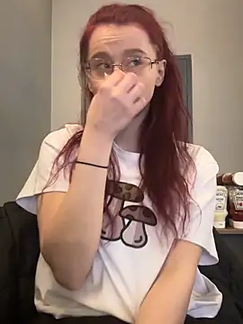 raen001 online show from February 11, 10:09 am