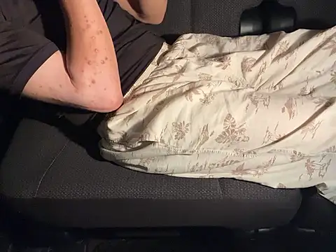 Snapshot of CAMEL1913 chatting on September 13, 5:13 pm CAMEL1913 online show from September 13, 5:13 pm