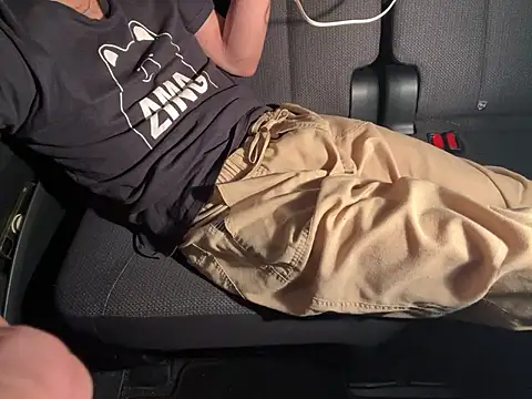 Snapshot of CAMEL1913 chatting on September 19, 4:40 pm CAMEL1913 online show from September 19, 4:40 pm