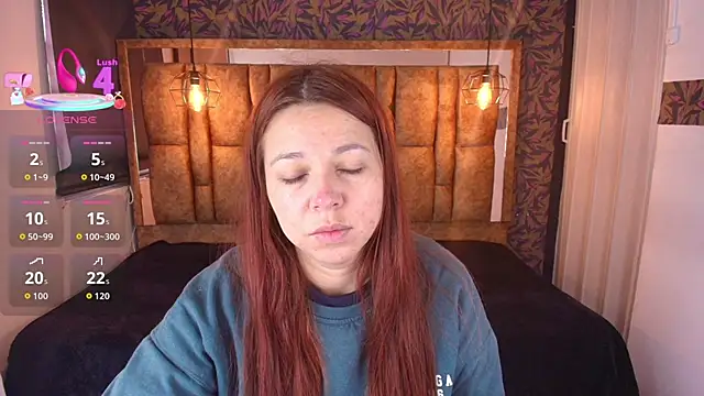 Isa Thompson   online show from April 8, 11:54 am