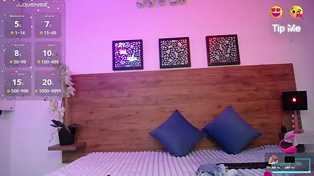 AlexandraCambell online show from September 20, 7:48 pm