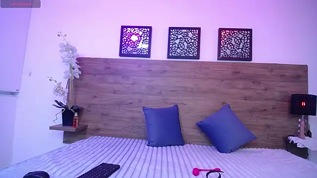 AlexandraCambell online show from October 11, 7:23 pm