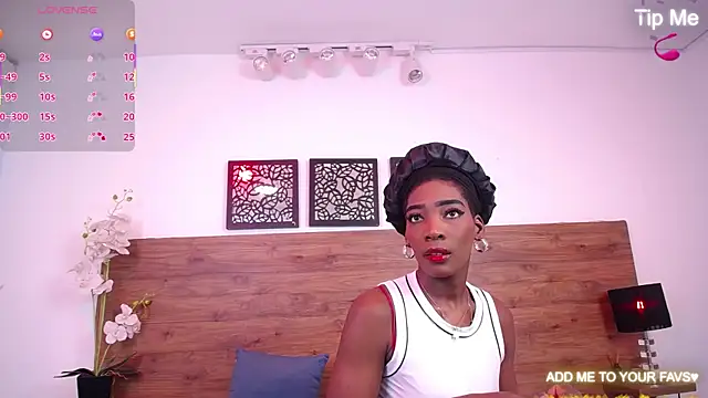 AlexandraCambell online show from March 19, 7:40 pm