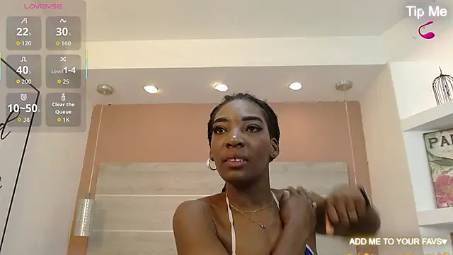 Snapshot of AlexandraCambell chatting on April 19, 8:13 am AlexandraCambell online show from April 19, 8:13 am