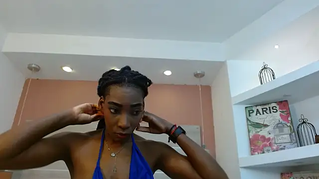 Snapshot of AlexandraCambell chatting on May 1, 7:40 pm AlexandraCambell online show from May 1, 7:40 pm