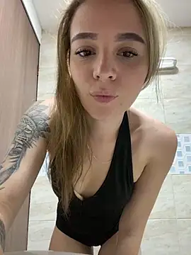 karla-thomsom10 online show from September 14, 1:05 am