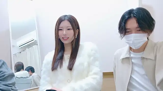 Reto-sama online show from October 25, 1:07 pm