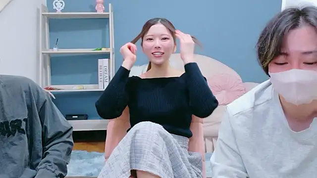 Reto-sama online show from February 10, 12:42 pm