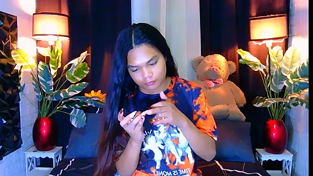 Morena cockts online show from December 1, 11:59 am