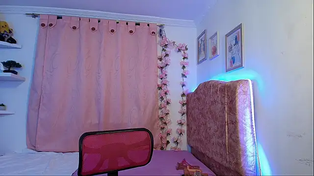 evansweett7 online show from January 14, 12:27 am