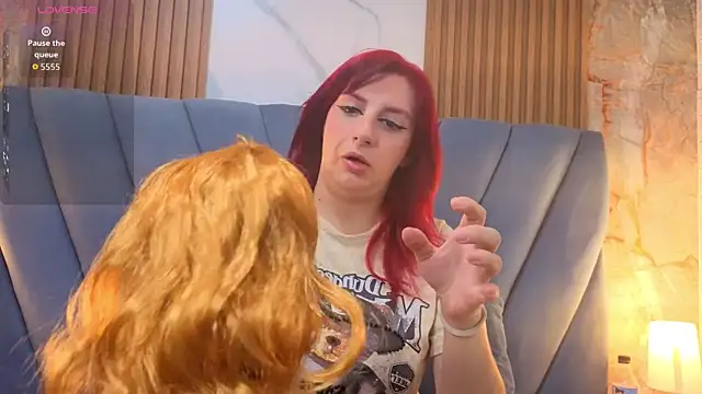 angel  red  online show from March 15, 3:56 am