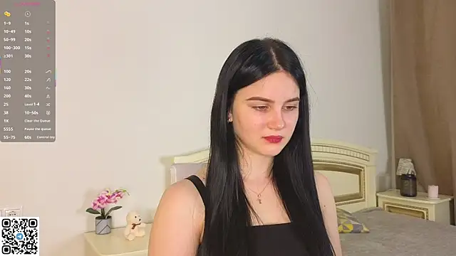 EnricaElis online show from November 3, 8:10 pm