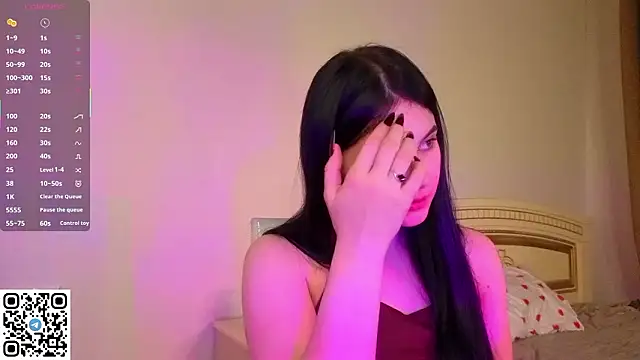 EnricaElis online show from February 27, 8:20 pm