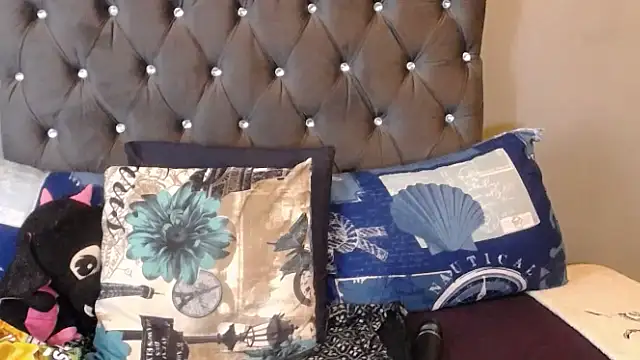 BIG BOOBSxXxX online show from February 26, 6:07 pm