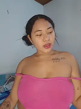 Snapshot of sofiaxxxxkl chatting on May 26, 1:23 am sofiaxxxxkl online show from May 26, 1:23 am