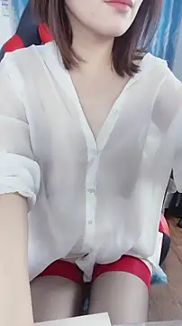 xiaoyang222 online show from December 4, 2:32 am