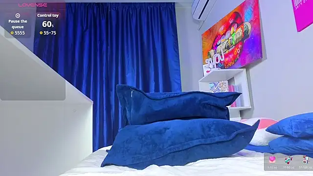 LilyIrons online show from March 29, 5:46 pm