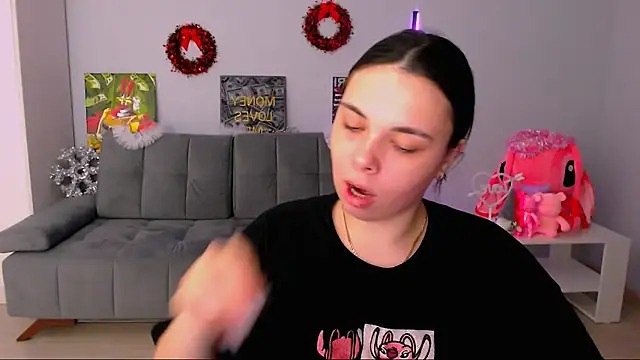 queenofthesense  online show from December 1, 2:00 pm