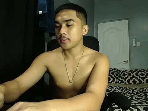 pinoyAdrianneXXX online show from November 19, 3:45 pm