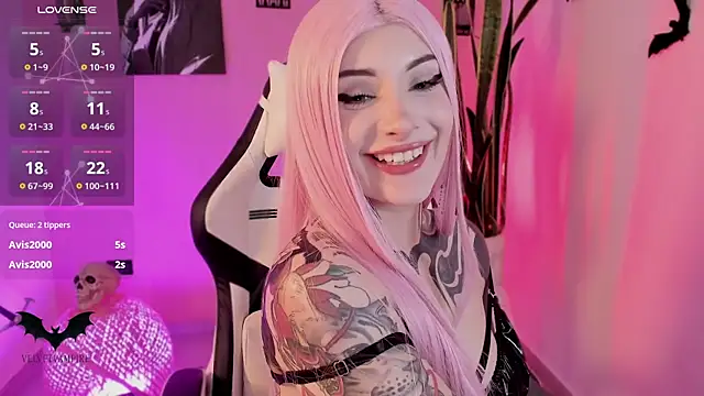 VelvetVampiree online show from April 6, 12:19 am