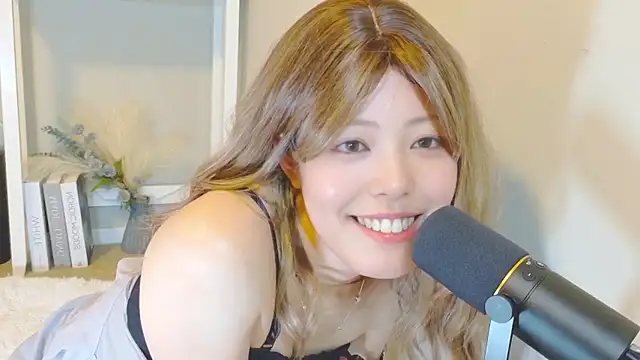 Nana with online show from November 20, 2:23 am