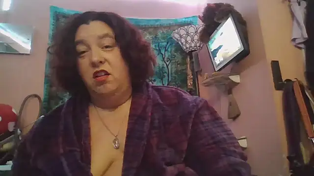 lil-gemini-hippy online show from March 14, 2:17 am