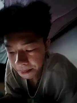 Snapshot of junjun1189 chatting on October 12, 10:53 pm junjun1189 online show from October 12, 10:53 pm