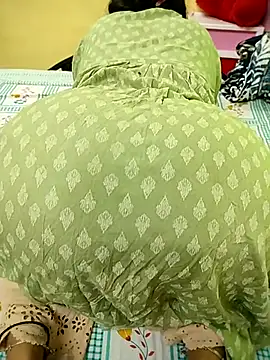 hotti-rashmi online show from November 1, 8:49 am