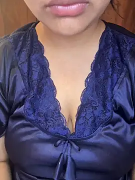 Snapshot of annanya01 chatting on May 21, 3:57 am annanya01 online show from May 21, 3:57 am