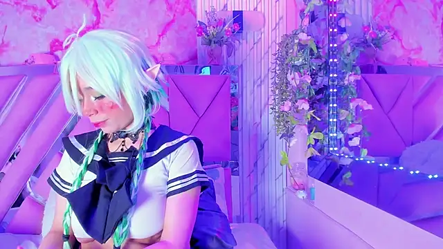 Snapshot of Akane_Hikari_ chatting on October 14, 5:30 am Akane Hikari  online show from October 14, 5:30 am