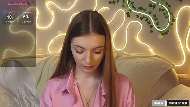 Alice-Meow online show from October 1, 6:58 pm