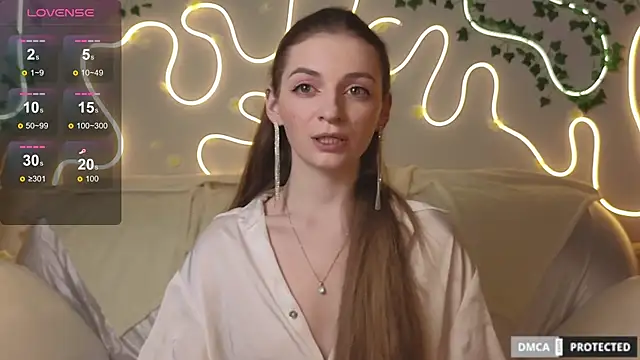 Alice-Meow online show from October 4, 8:18 pm