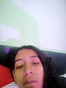 Amber-Sweett online show from November 13, 9:25 pm