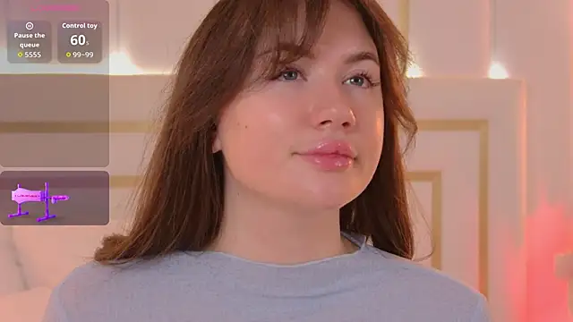 MeganStrain online show from October 5, 3:05 am