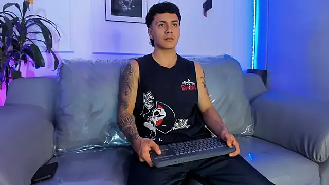 Leo santoro online show from March 12, 2:01 pm