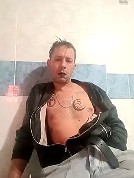 Snapshot of AntyKrysto chatting on November 27, 9:39 pm AntyKrysto online show from November 27, 9:39 pm