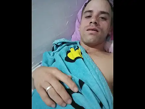 alex-golden online show from January 9, 1:36 pm