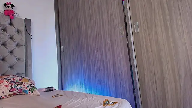 dreamsussi online show from November 5, 7:47 pm