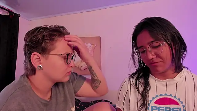 CrazyCakes  online show from November 20, 3:23 pm