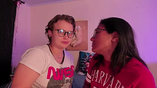 CrazyCakes  online show from November 26, 2:45 am