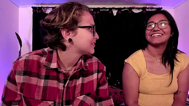 CrazyCakes  online show from February 10, 1:43 am