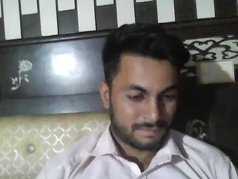 ursdreamperson online show from November 3, 5:42 am