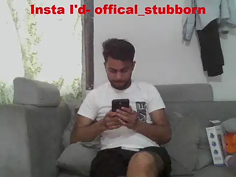 ursdreamperson online show from April 11, 1:43 am